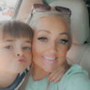 Meet your Posher, Crystal